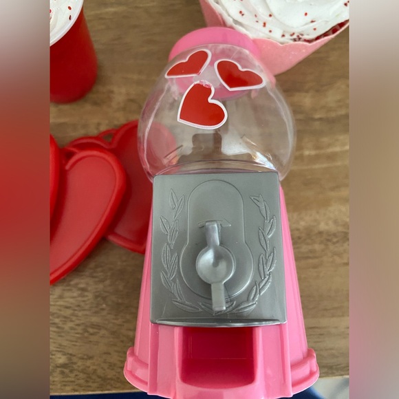 Valentines Day tiered tray bundle - Picture 9 of 9